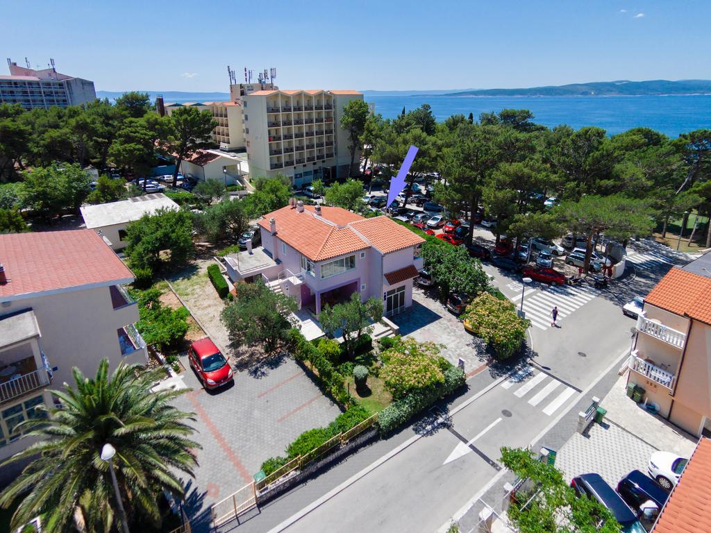 Apartments Villa Lilla Baška Voda Eksteriør bilde